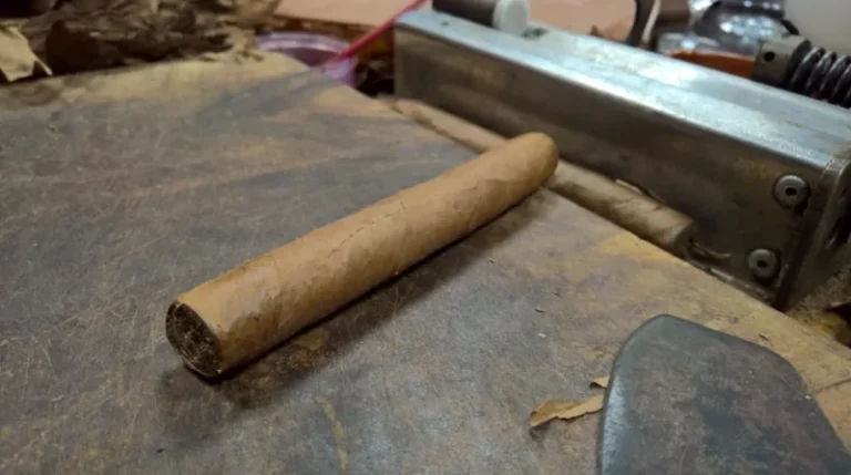 Rolling Cigars