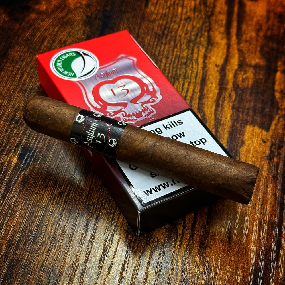 Asylum 13 Robusto