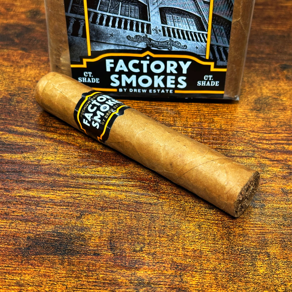 Factory Smokes Shade Robusto